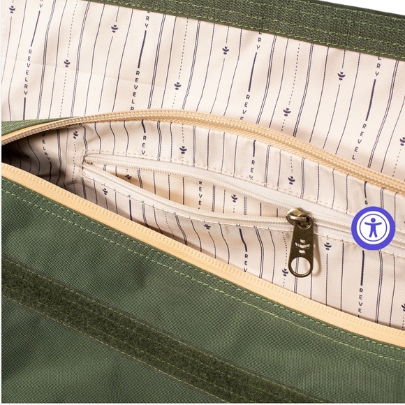 Revelry Odor Absorbing Duffle Large - Picture 2 of 12